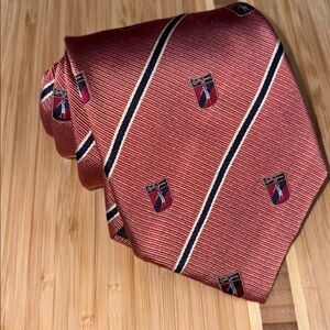Bobby Jones Pink & White‎ Striped Golf Tie – Silk, Novelty Design